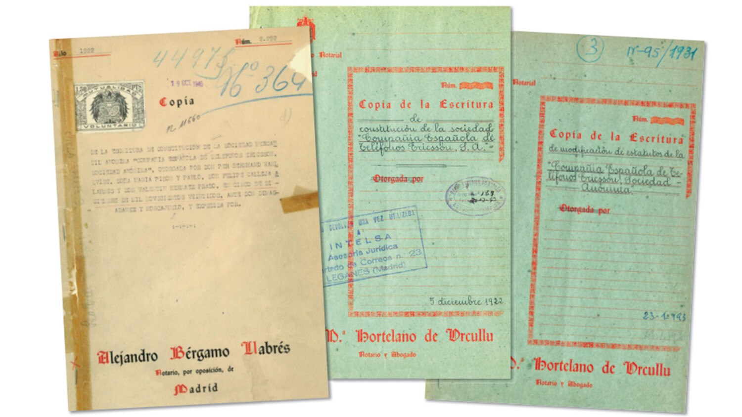 Escrituras de constitución de la Compañía Española de Teléfonos Ericsson S.A. en 1922 y cambio de estatutos en 1931.
