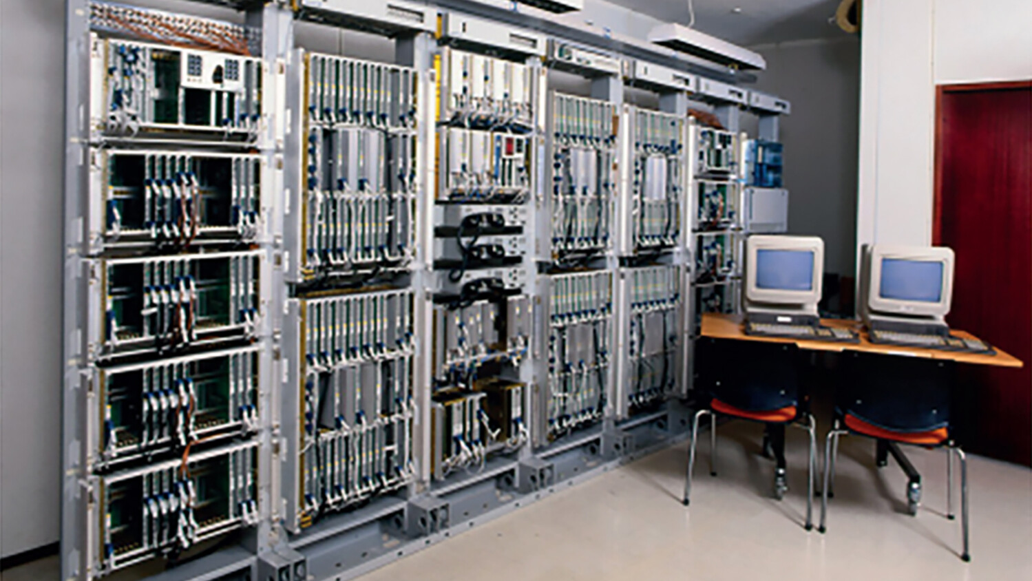 Área de pruebas de una central de conmutación del sistema AXE.