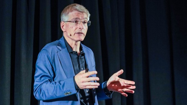 Ericsson CTO Erik Ekudden addresses Ericsson's 2026 Boston Industry Analysts' event.