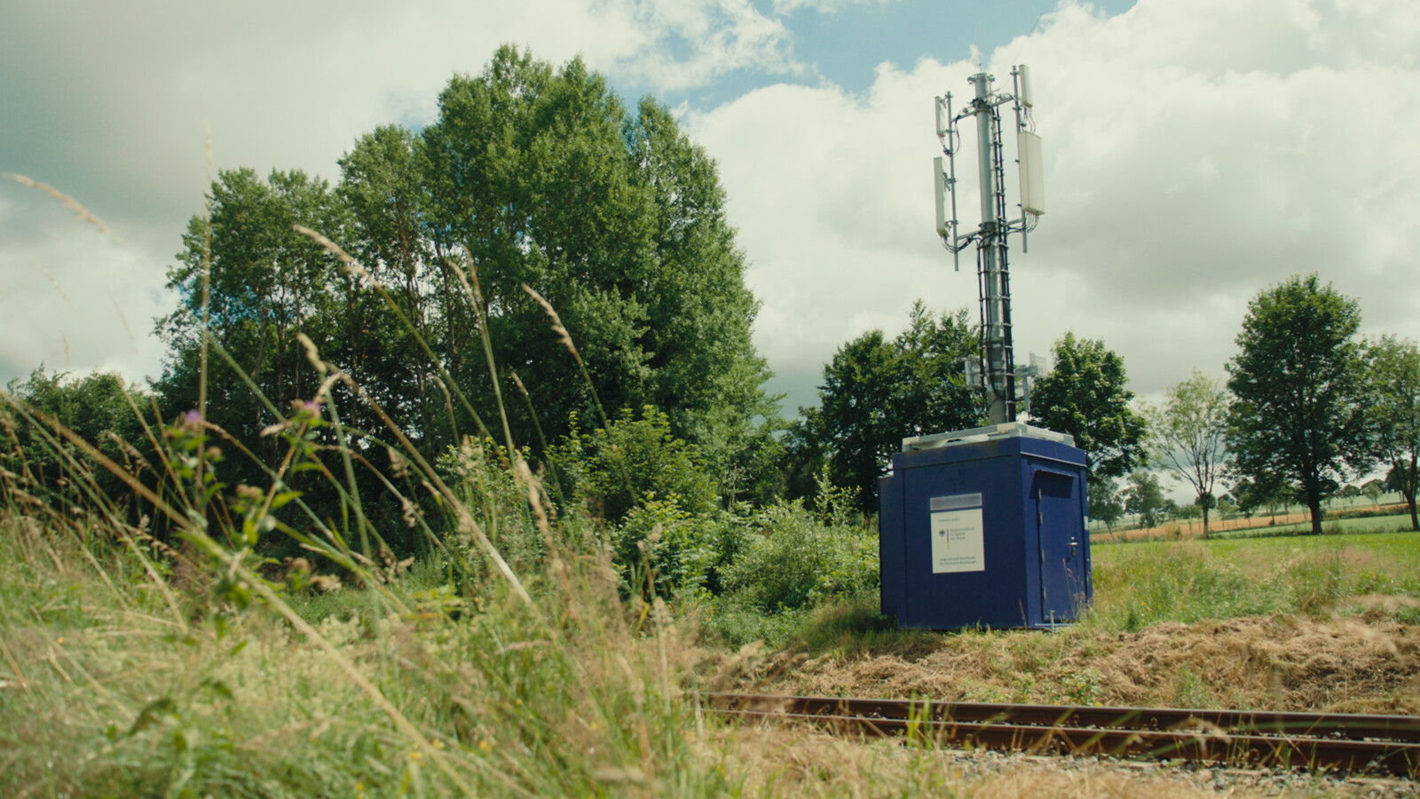 Ericsson antenna near railway track