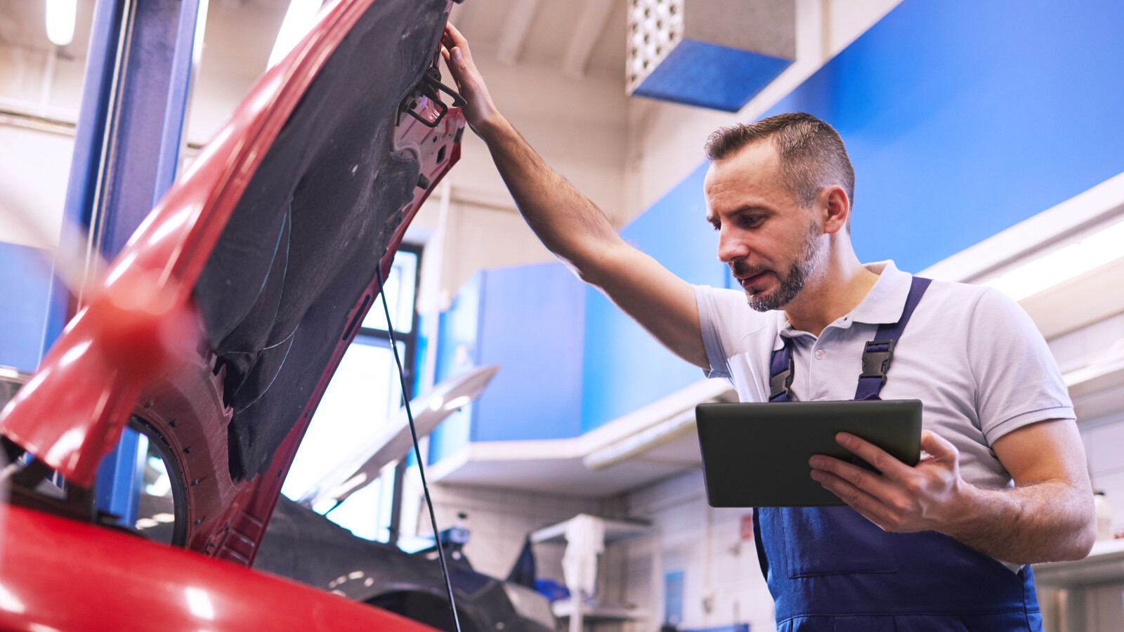 Security compliance verification in 5G and 6G