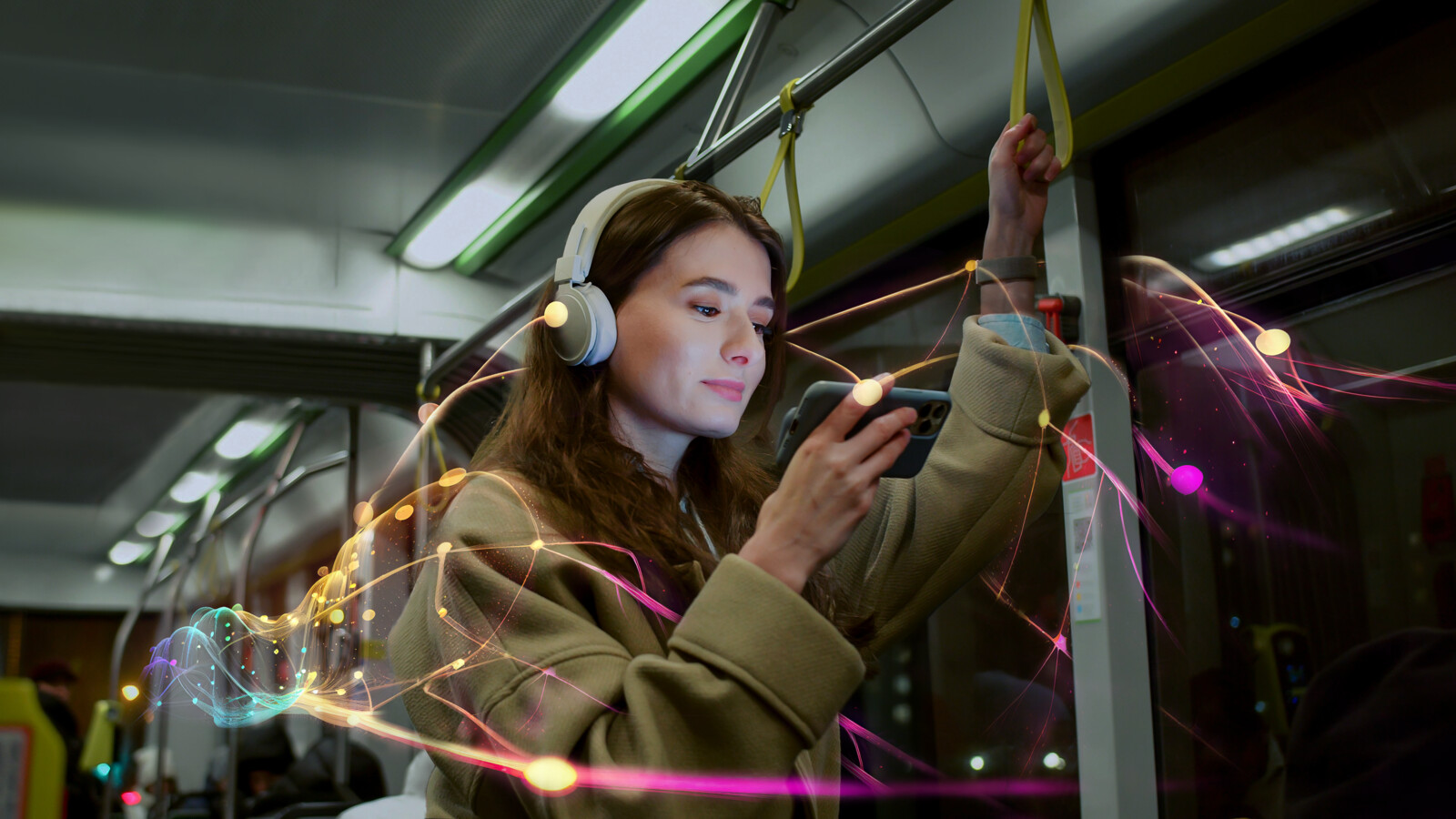 公交车上的乘客正在使用智能手机，数字线条象征着人工智能与网络自动化。