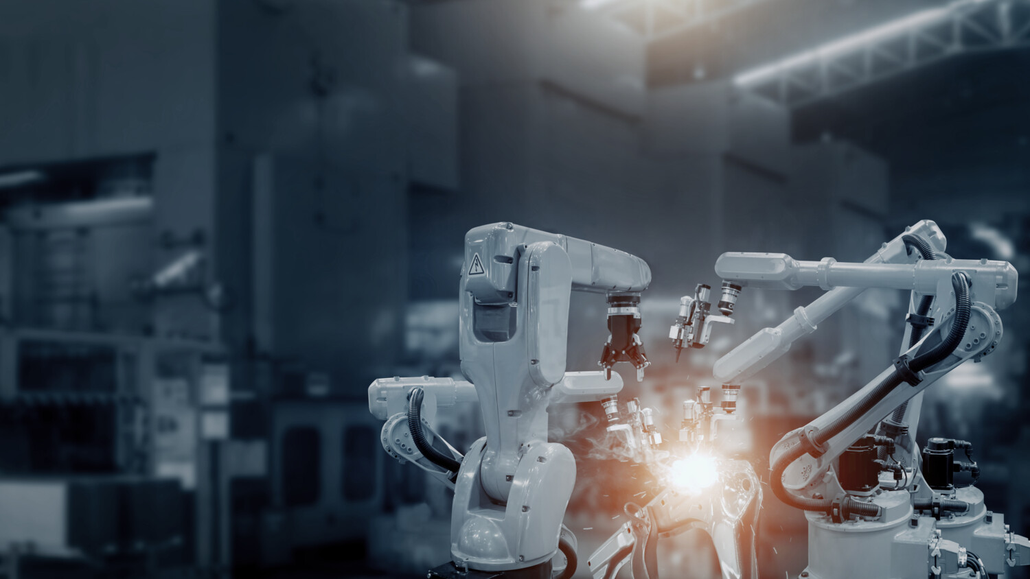Robot arms in a factory can be made more efficient with Ericsson's secure private network