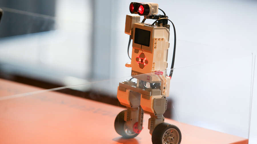 Highly intelligent - Cognitive network