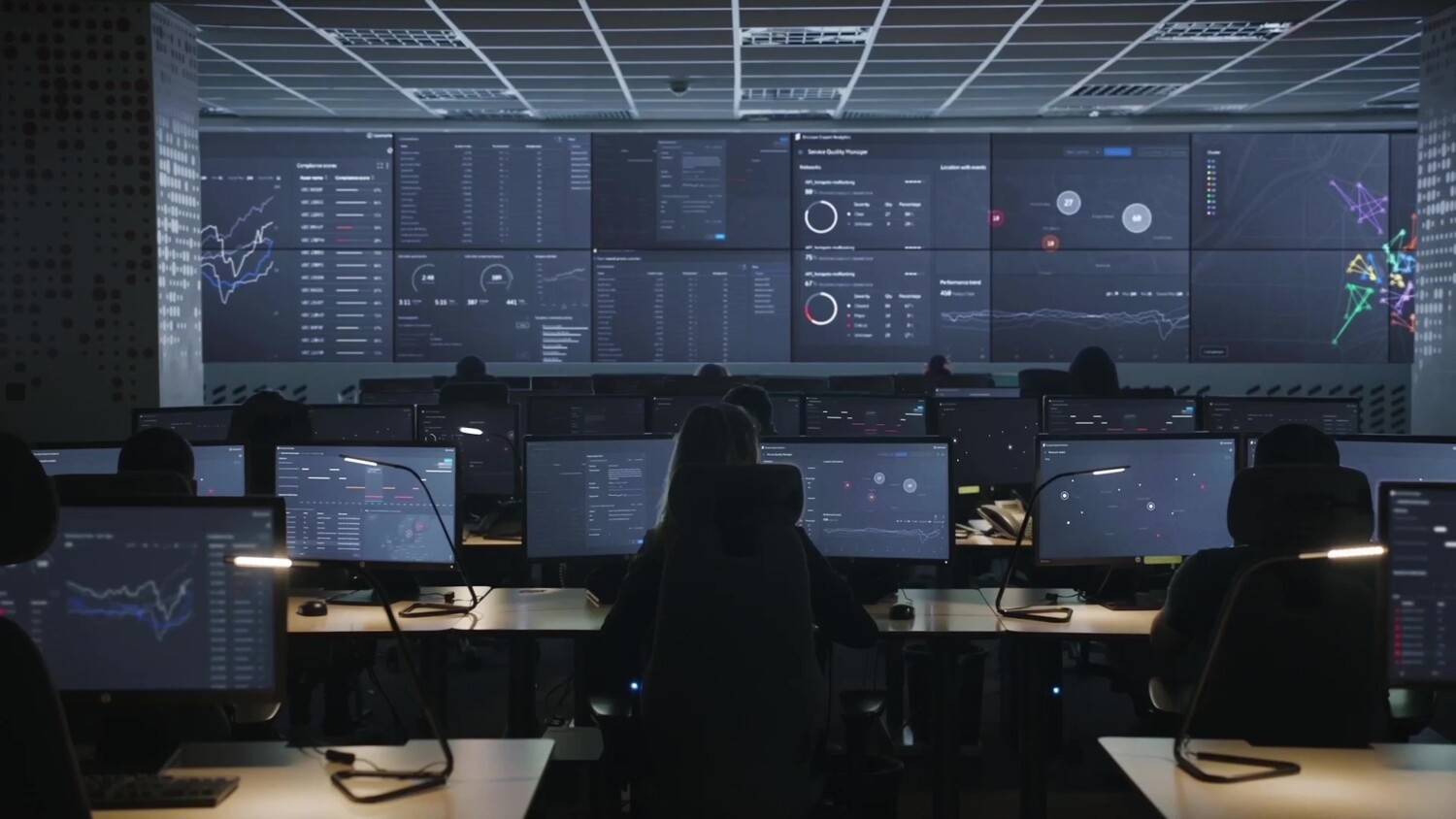 how humans can trust AI