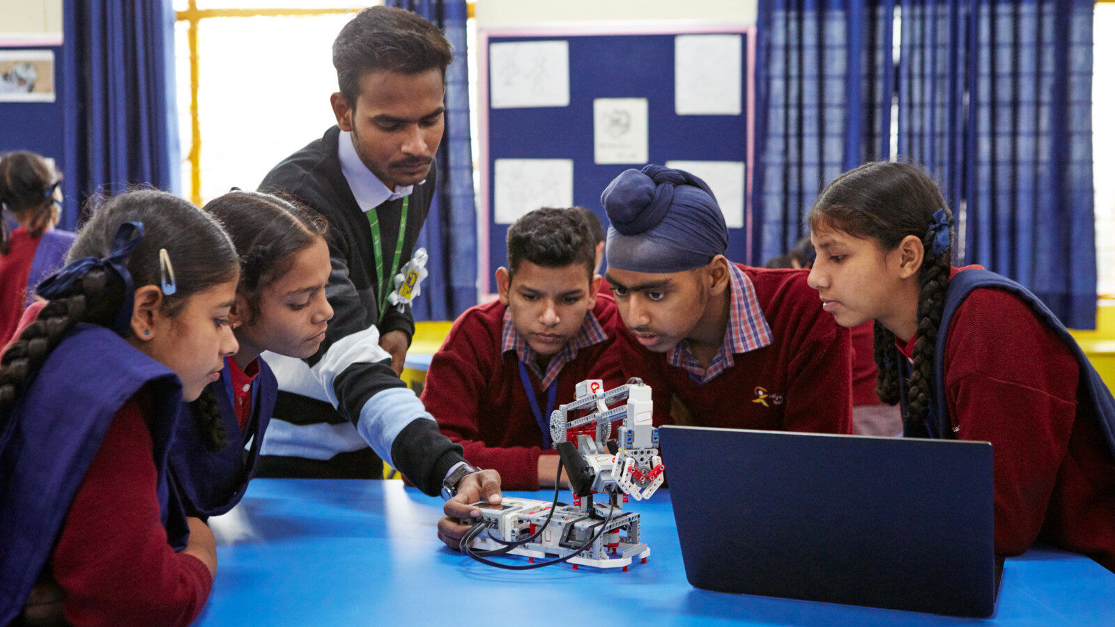 Students at Ericsson Learning Center India