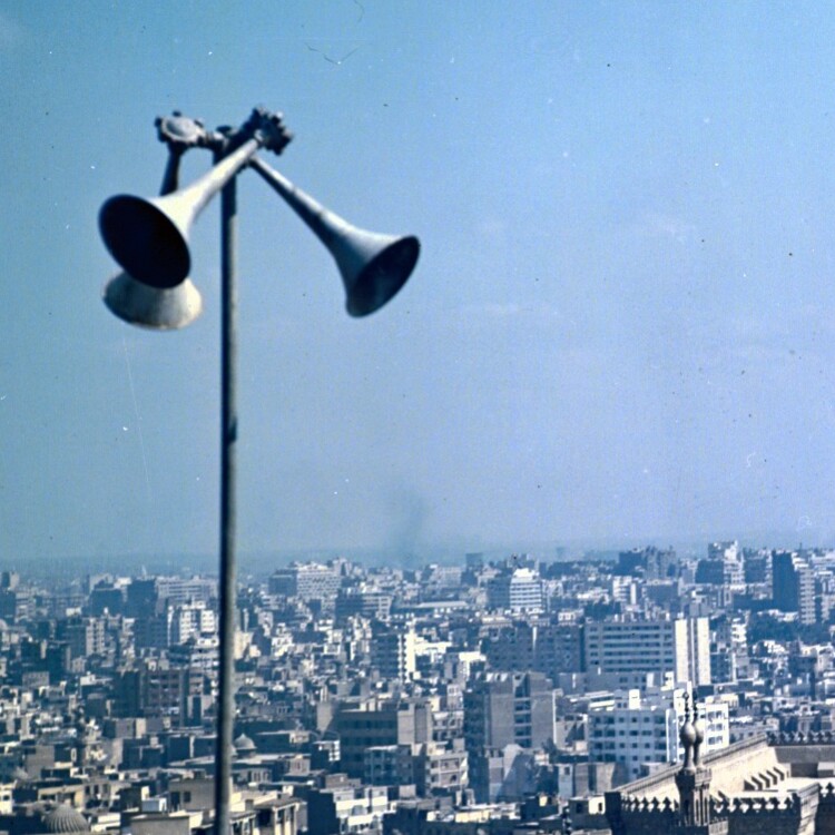 Image shows a siren in an early disaster warning system.