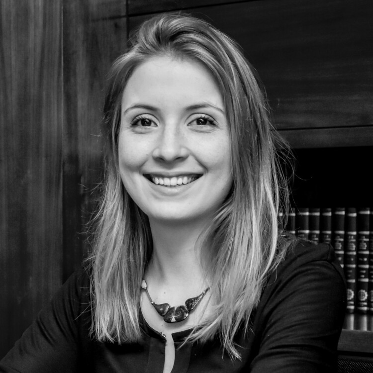 Isabella Buck Shores