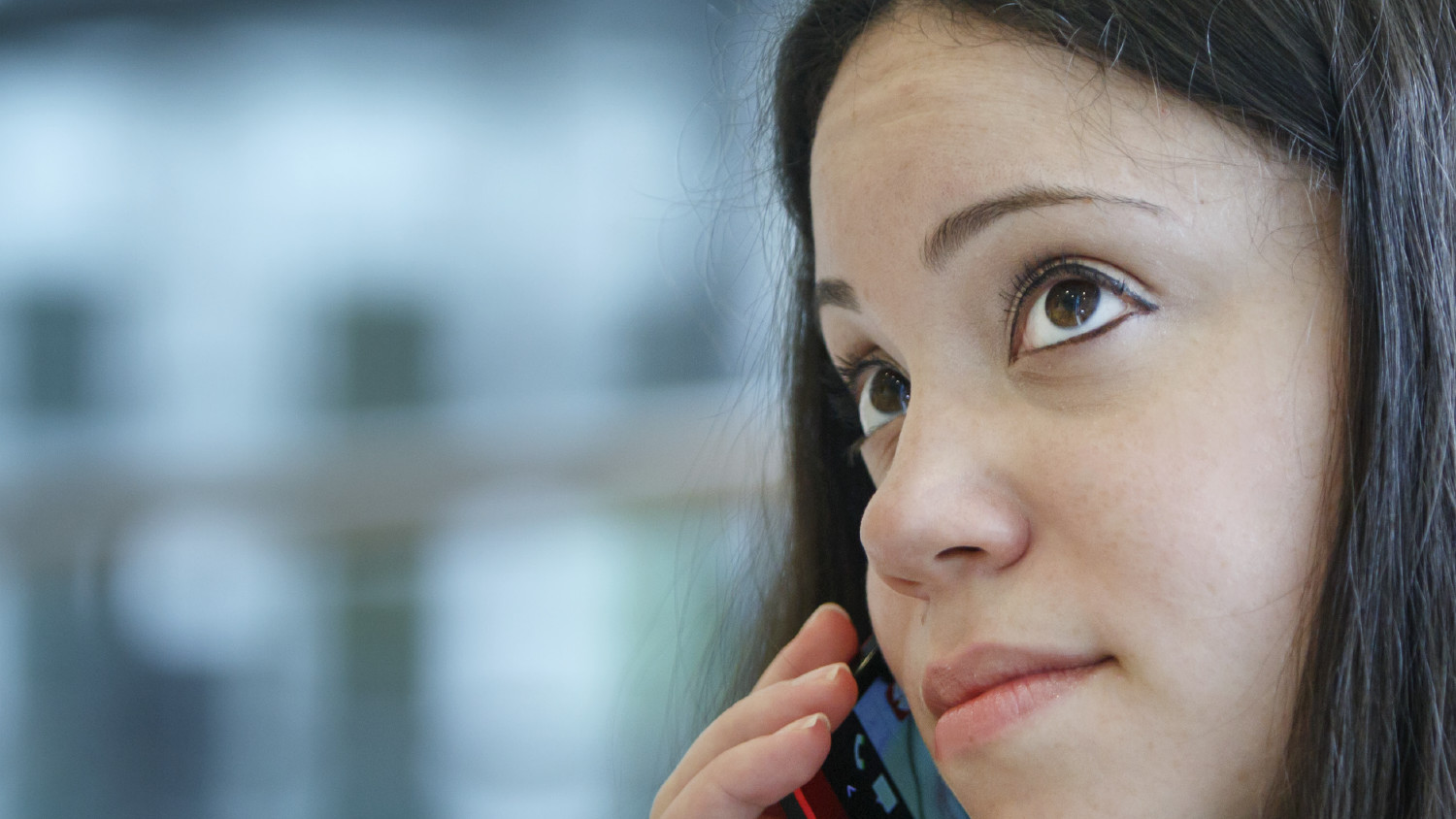 Ericsson Whitepaper: Prerequisites for voice services in 5G and 3GPP option 3 deployment