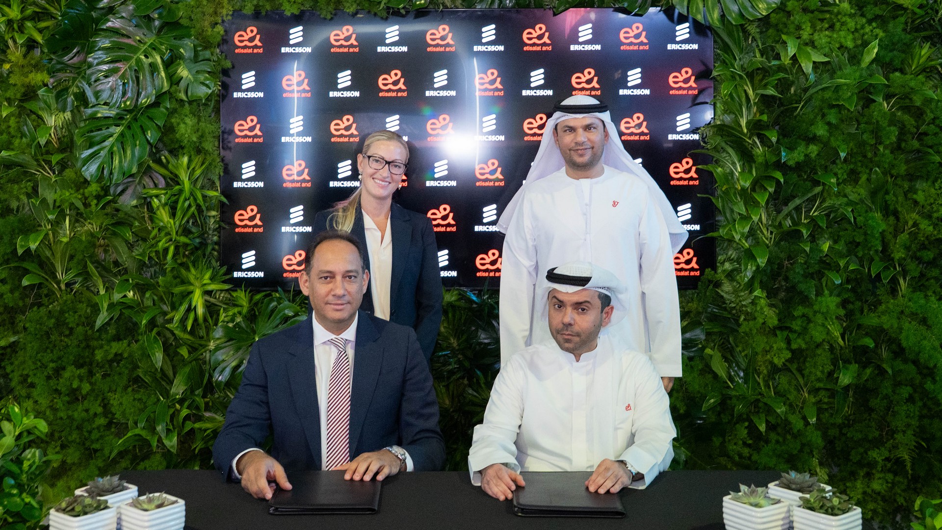 e& UAE and Ericsson management signing agreements at GITEX Global 2025
