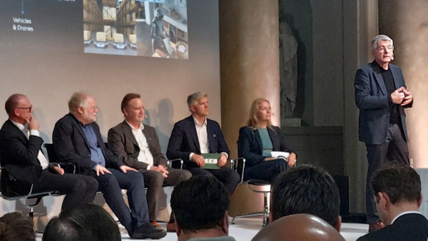 Ericsson CTO, Erik Ekudden, addresses the audience at the Sferical One launch in Stockholm, October 15 2026, with Swedish partner companies on stage.