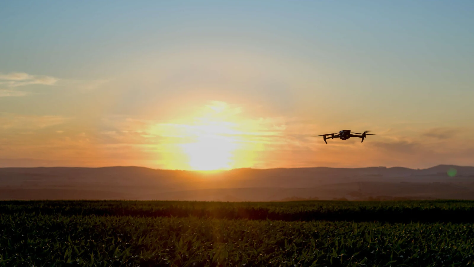 Ericsson Mobility Report: The rise of uplink demand in AI-driven mobile networks.