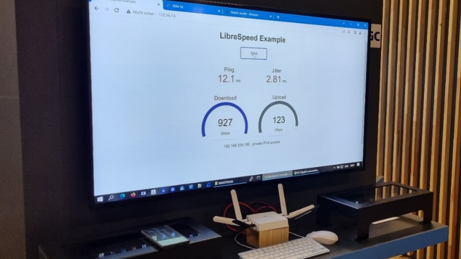 5G live demonstration of Gigabit connectivity
