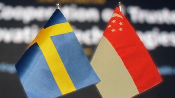 Sweden and Singapore national flags.