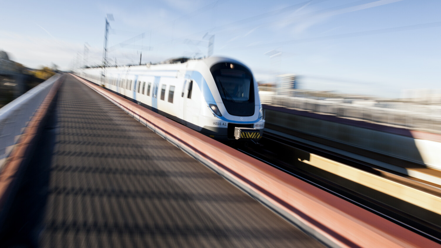 5G wide area networks for digital rail operations