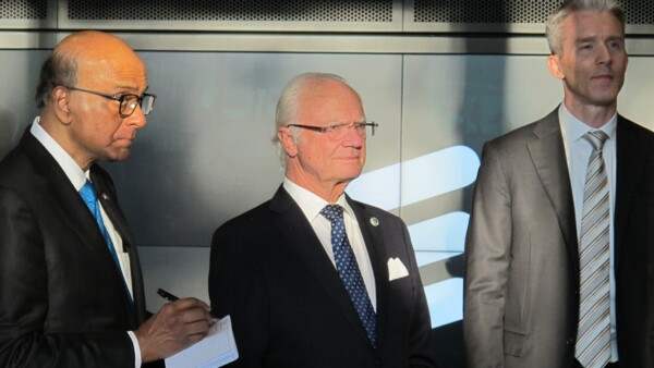 Singapore President, Tharman Shanmugaratnam and the King of Sweden, His Majesty King Carl XVI Gustaf, with Ericsson President and CEO, Per Narvinger, during the visit to Ericsson HQ in Stockholm today.