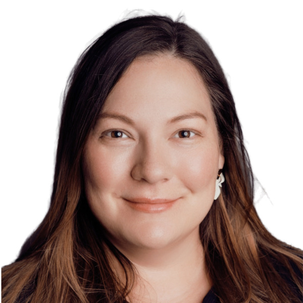 Emily Selvera headshot.