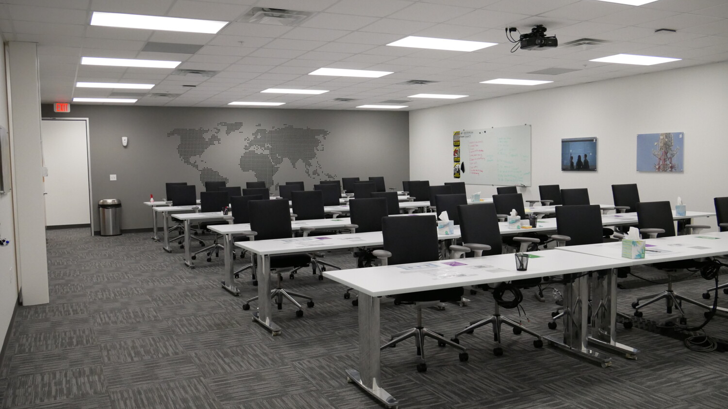 Command central E2E training room