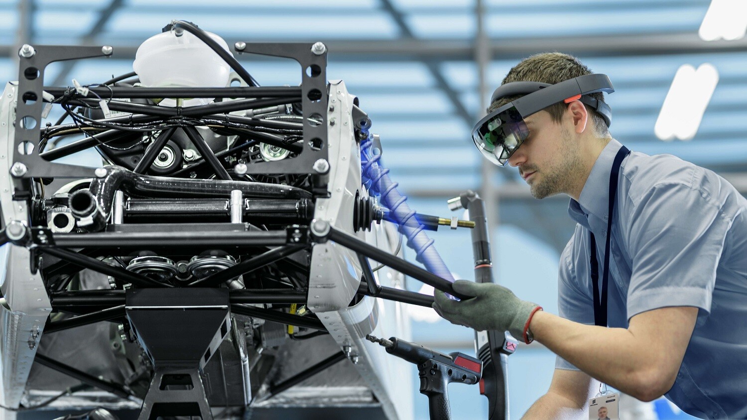 How can BSS support the smart manufacturing journey