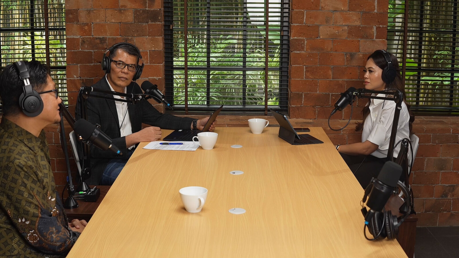 How 5G, AI & Youth can transform Indonesia’s Future? Tech cetera Hackathon Indonesia