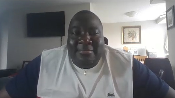 Emmanuel works as a Data Scientist.