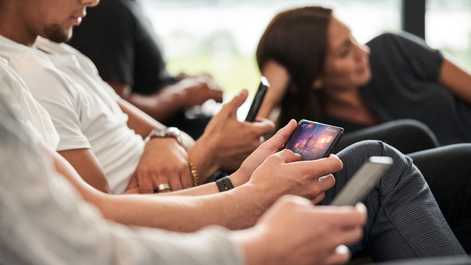 Spectrum sharing - Ericsson Spectrum Sharing for wide-area 5G coverage