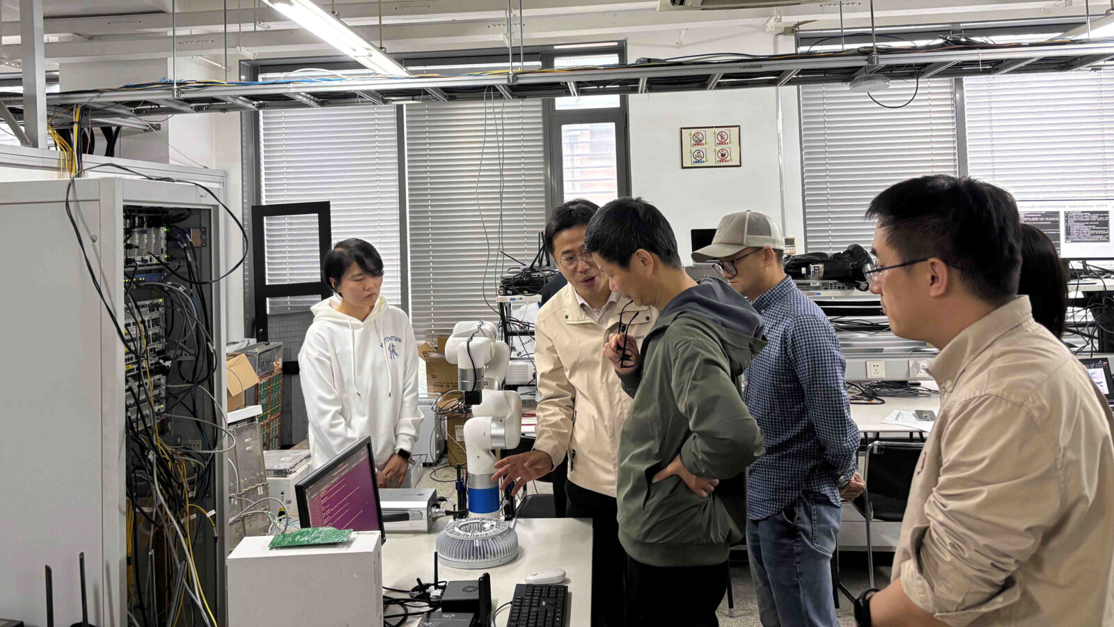 爱立信率先完成可编程网络技术演示，助力5G网络演进，加速商业变现