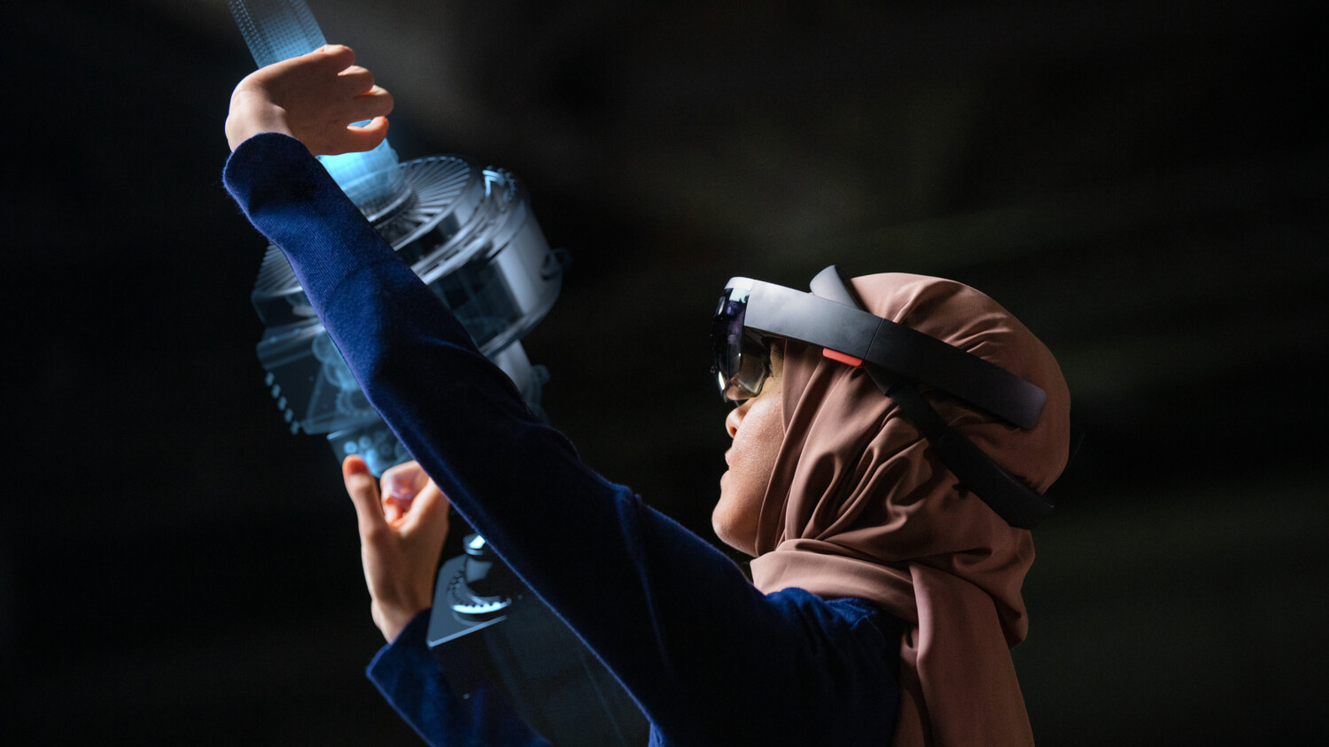 IndustryWeek and Ericsson manufacturing webinar