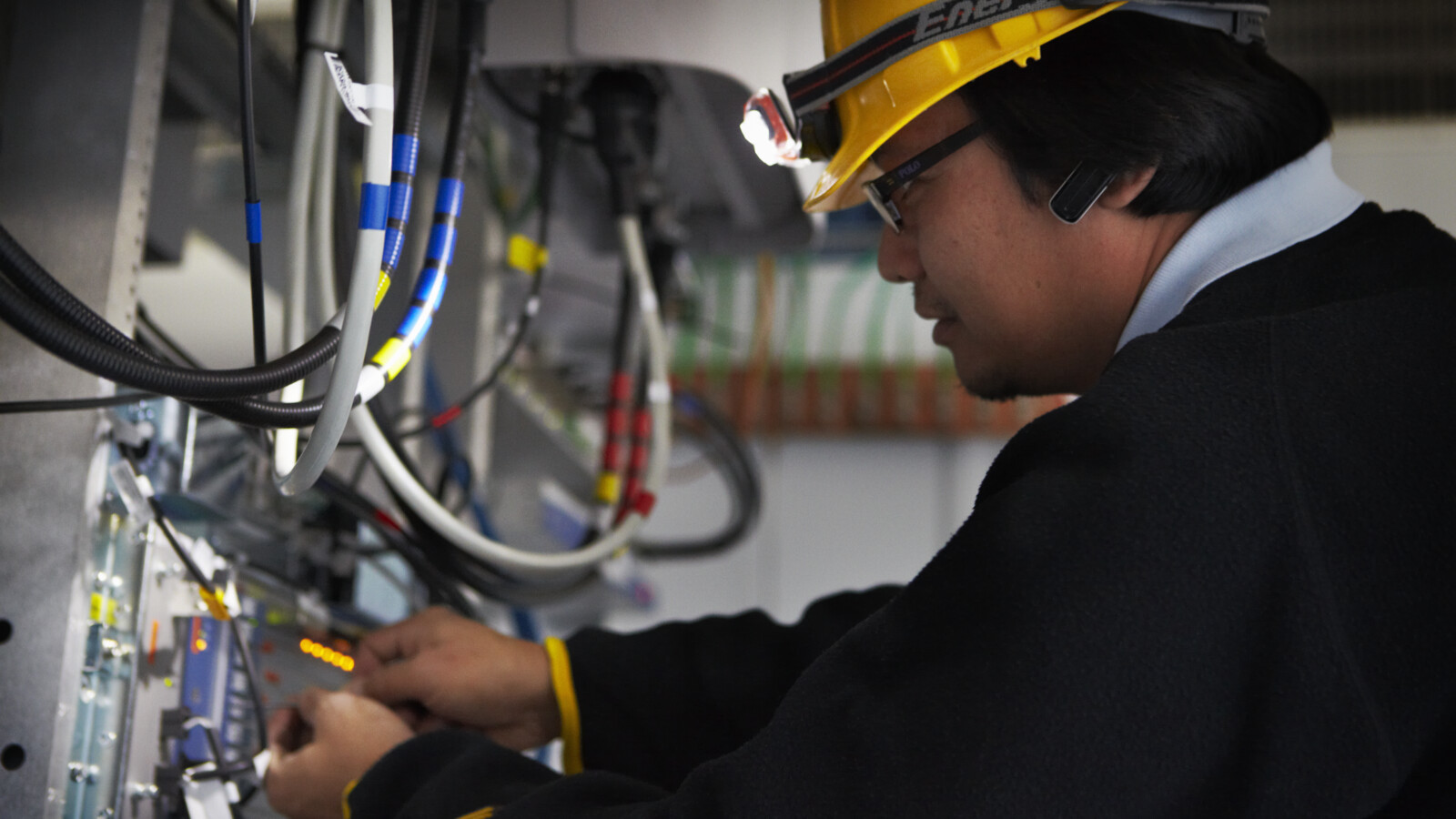 Ericsson CNIS 1.8 Operation and Administration