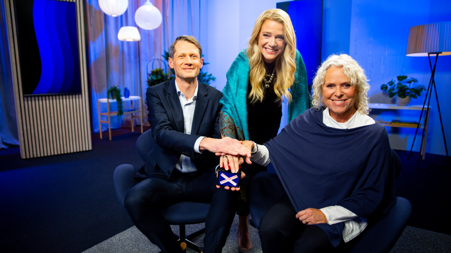 Tech Unveiled studio group photo.