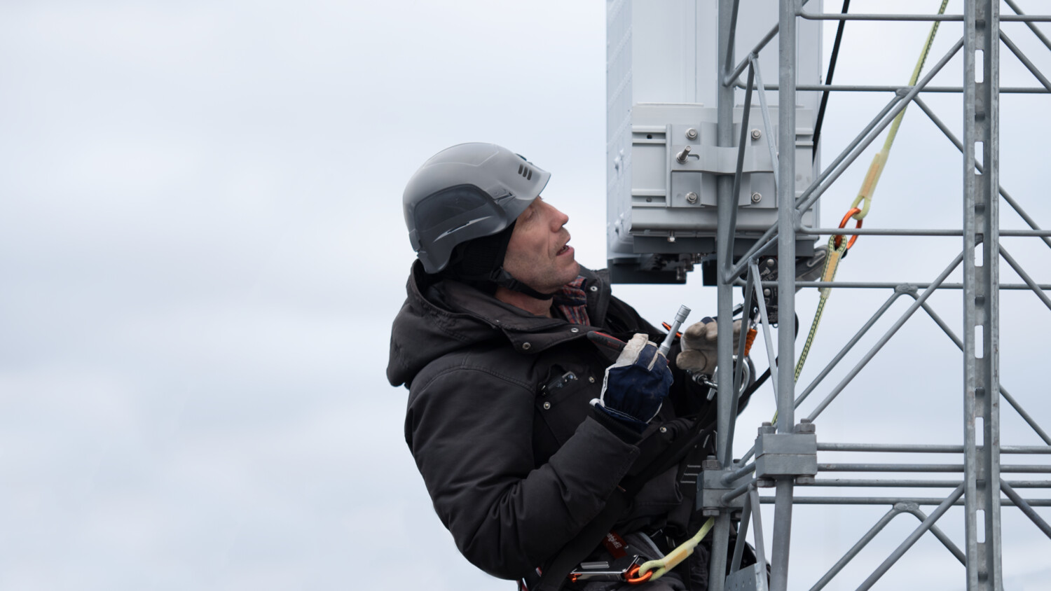 Fixed DWDM transceivers