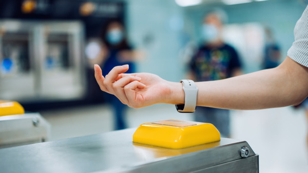 The role of digital communications in combating climate change